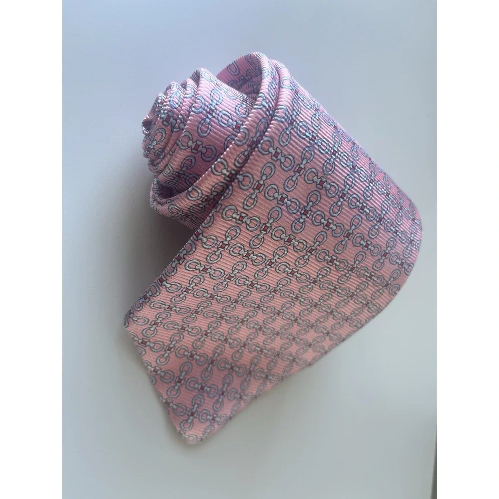 Brooks Brothers 346 Silk Tie USA Made Printed Italy PINK Interlocking 57